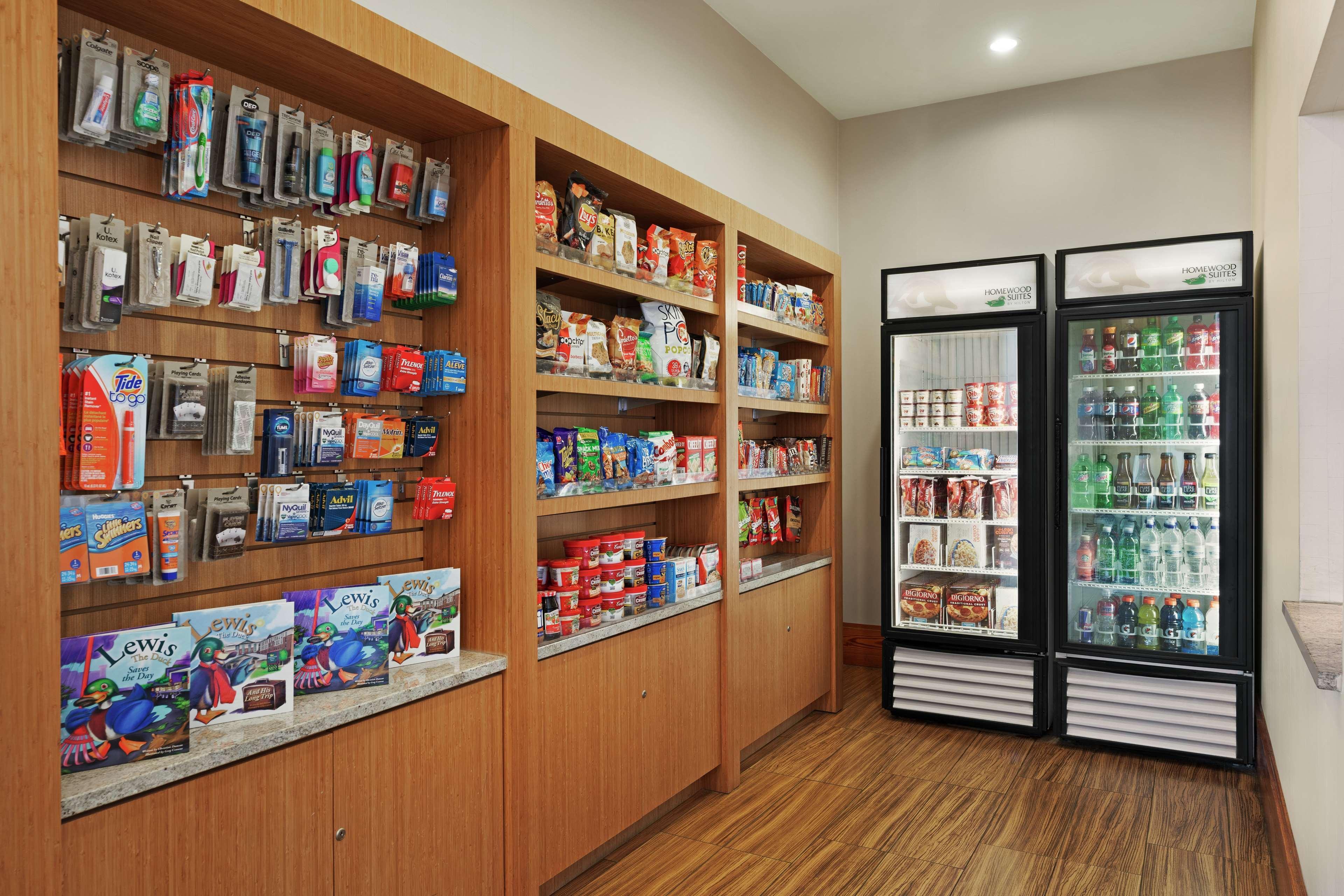 费城大学城惠庭套房酒店 外观 照片